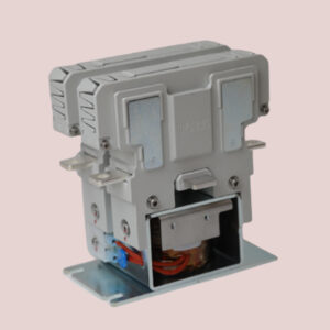 CONTACTOR